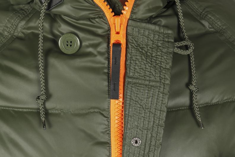Изображение: Куртка Alpha Industries N-3B Transmitter Parka - зимний пуховик.