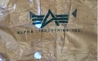 Изображение: Стандарты фирменной упаковки курток Alpha Industries
