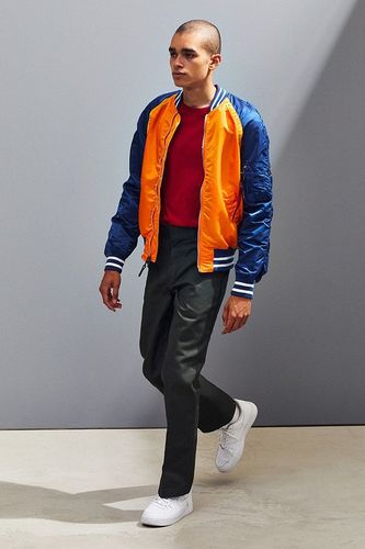 Фото: Ветровка L-2b Raglan Flight Jacket