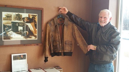 Фото: Куртка A-2 Goatskin Leather Jacket
